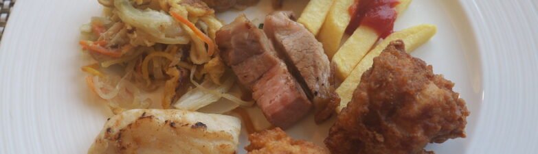 Okinawa lunch buffet